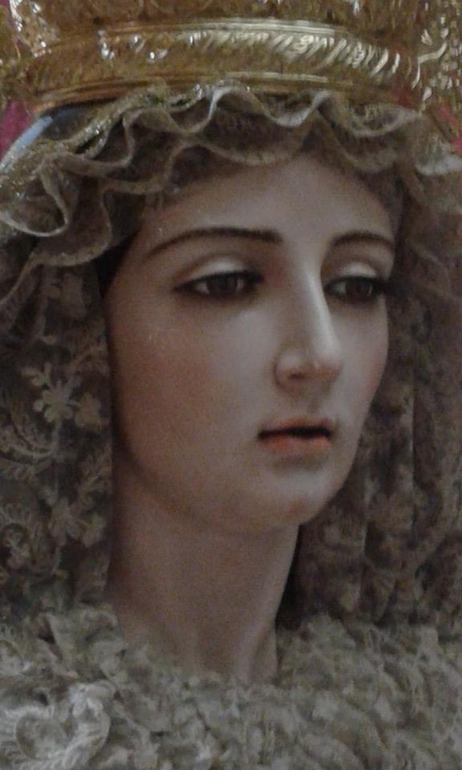 La Hermandad de la Borriquita celebra la festividad de la Inmaculada Concepci&oacute;n en la iglesia se San Ildefonso y Santos Ni&ntilde;os Justo y Pastor