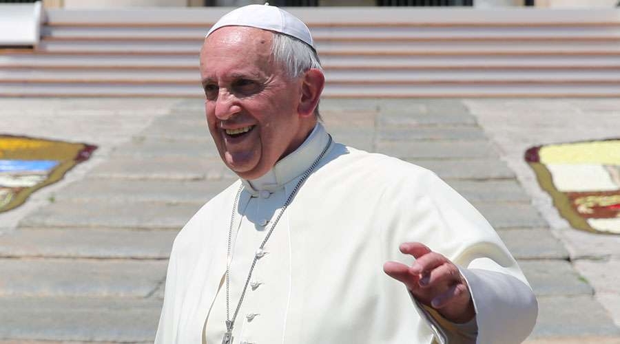 Papa Francisco pide rezar por &eacute;l y por toda Colombia en la v&iacute;spera de su viaje