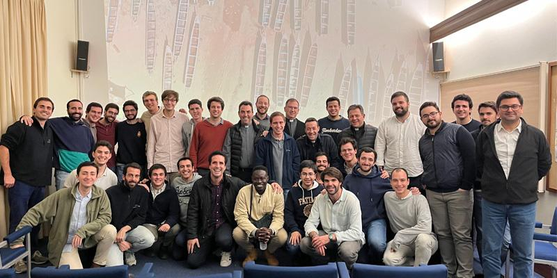 &#039;Los cayucos de Kayar&#039; llega al Seminario para mostrar la realidad de la migración: «Lo que más me gusta es la sencillez y humanidad del corto»