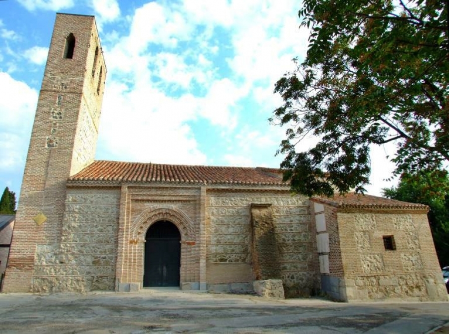 El último domingo de mayo se celebra una romería en la ermita de Nuestra Señora la Antigua, en Carabanchel