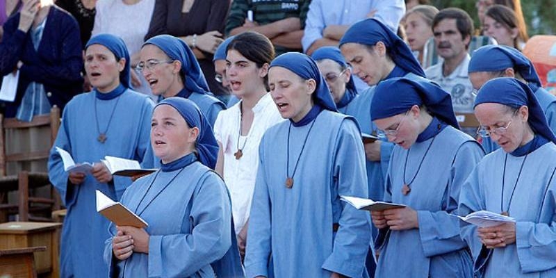 Las Hermanitas del Cordero organizan en la capilla del Obispo vigilias de oración en Cuaresma