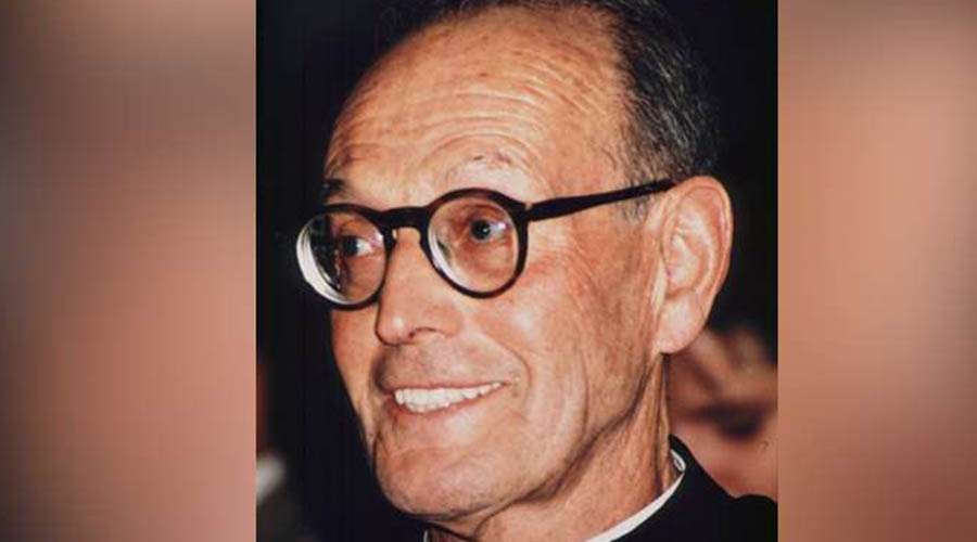 Papa Francisco reconoce virtudes heroicas del fundador de los Cruzados de Santa María