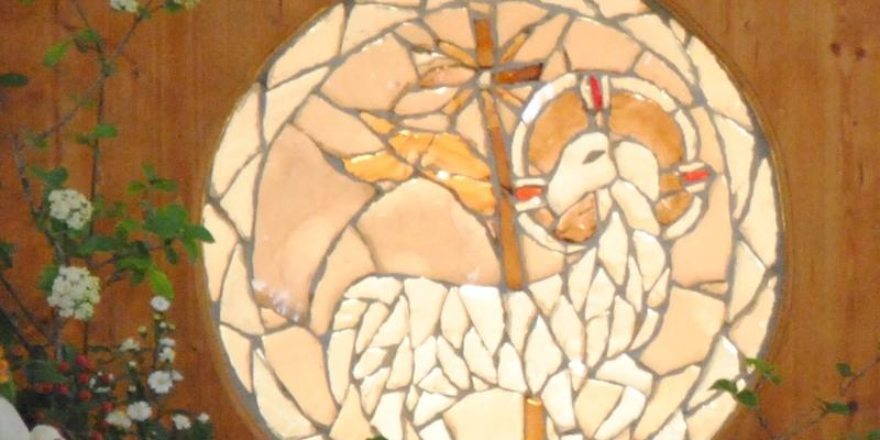 Las Hermanitas del Cordero celebran la festividad de la Almudena con un encuentro de adoraci&oacute;n eucar&iacute;stica