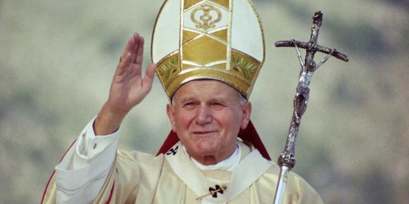 La bas&iacute;lica de San Miguel celebra la festividad de san Juan Pablo II con una Misa solemne