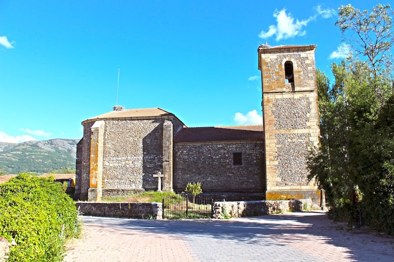 Alameda del Valle celebra su fiesta patronal en honor a santa Marina y santa Ana