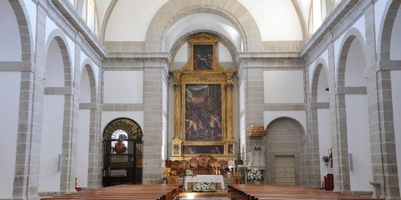 Monseñor José Cobo realiza la visita pastoral a San Bernabé de El Escorial