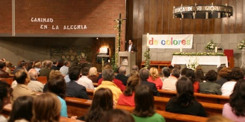 El cardenal Osoro clausura un cursillo de Cursillos de Cristiandad en la casa de espiritualidad Las Rosas
