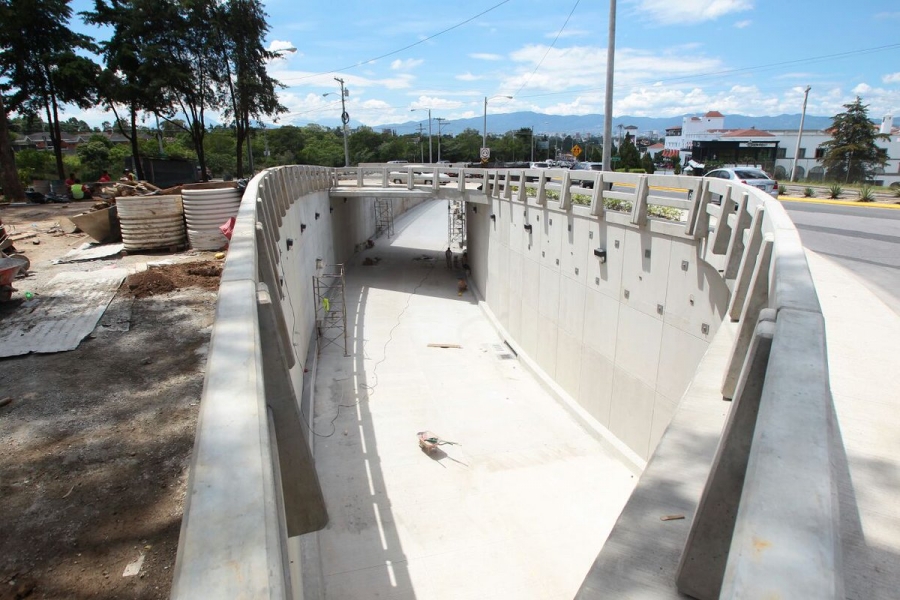 Viaducto en Guatemala llevar&aacute; nombre de Santa Teresa de Calcuta