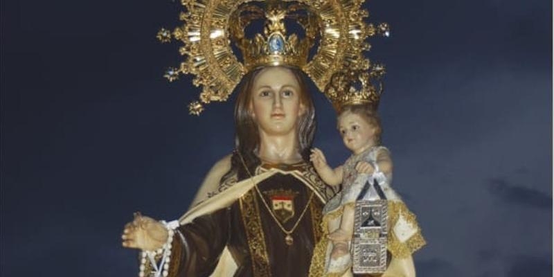 San Sebastián Mártir honra a la patrona de Carabanchel, Nuestra Señora del Carmen Coronada