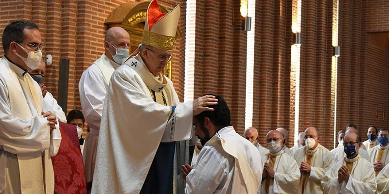 El cardenal Osoro ordena a Ignacio Rubio, LC: &laquo;El Se&ntilde;or te quiere para que seas &Eacute;l en medio de los hombres&raquo;