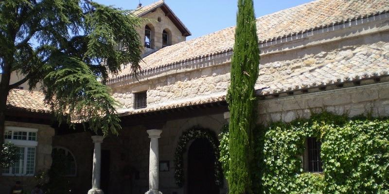 Asunci&oacute;n de Nuestra Se&ntilde;ora de Torrelodones programa el rezo del rosario de la aurora para los s&aacute;bados del mes de mayo