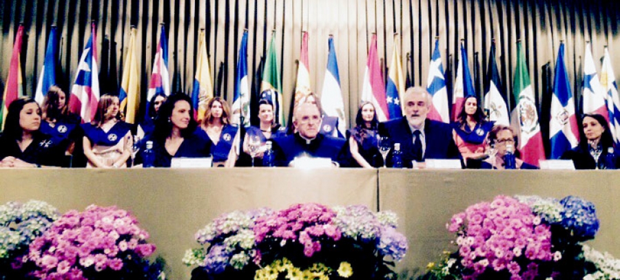 Entrar &ldquo;en el r&iacute;o de la alegr&iacute;a misionera&rdquo;