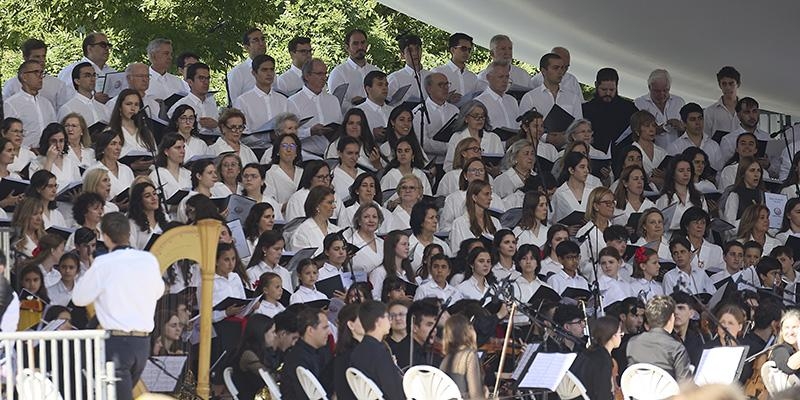 El coro de 400 personas que cant&oacute; en la Misa y procesi&oacute;n del Corpus con el Papa Le&oacute;n XIV: &laquo;Hemos sido una gran familia que nos hemos unido todos para hacer esto&raquo;