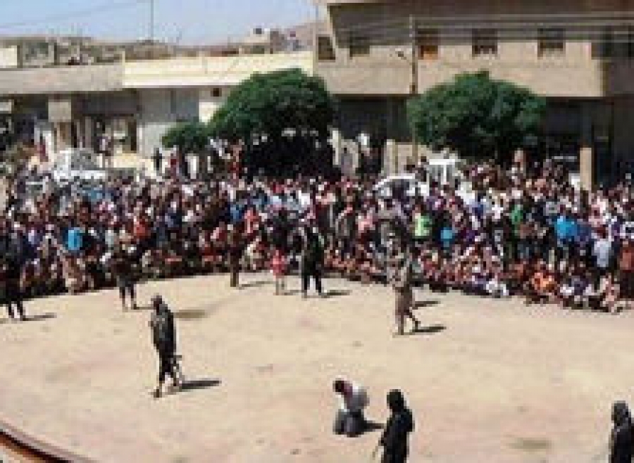 Estado Isl&aacute;mico quema una iglesia cat&oacute;lica y secuestra 90 cristianos en Siria