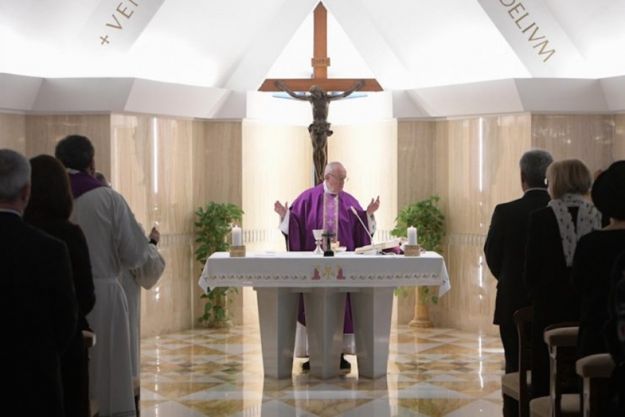 El Papa en Santa Marta: El camino de conversi&oacute;n cuaresmal pide hacer el bien concretamente