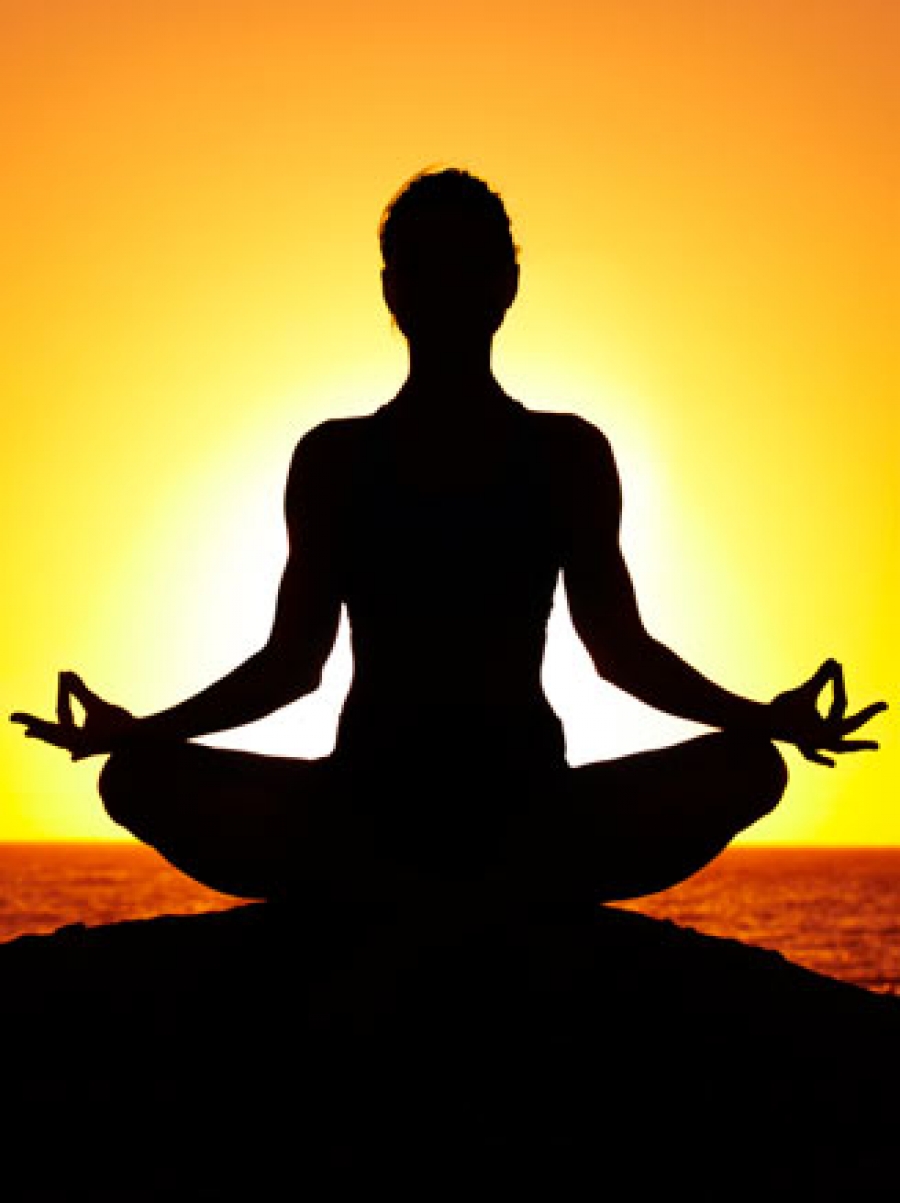 En Sta. Marta: `No basta el yoga para sentir la paternidad de Dios`