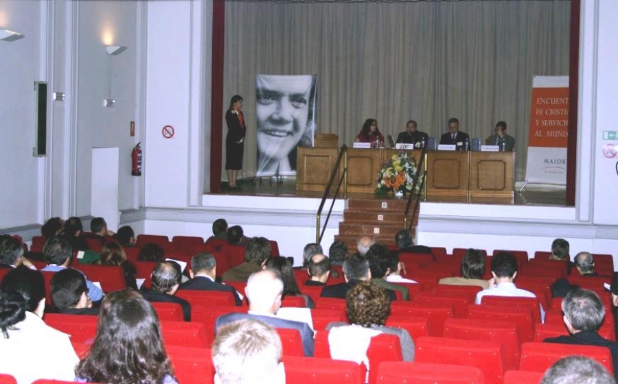 Extraordinaria edici&oacute;n del Encuentro Fe Cristiana y Servicio al Mundo