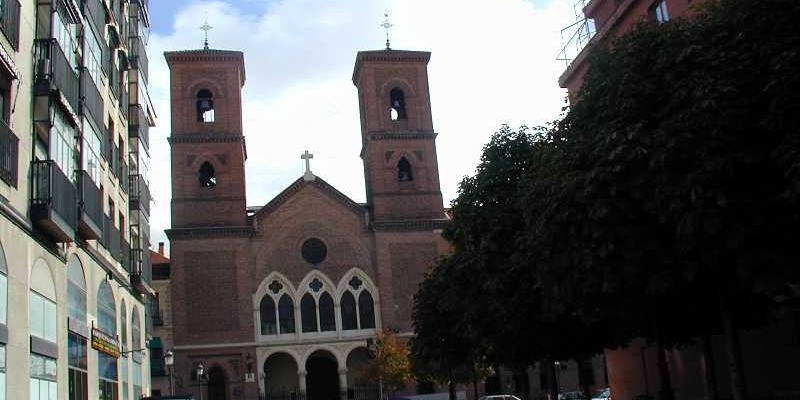 Virgen de la Paloma y San Pedro el Real acoge una Misa funeral por el capataz de la congregaci&oacute;n de la Paloma, Bernab&eacute; C&aacute;rdenas Barba