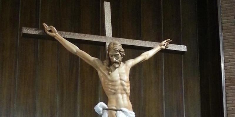 El Santísimo Cristo del Camino procesiona el Lunes Santo desde Nuestra Señora de las Delicias