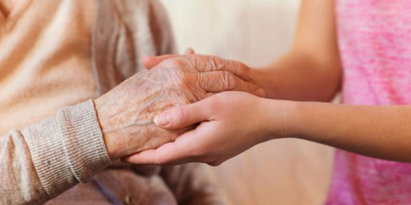 El encuentro de vida consagrada de la Vicaría VIII reflexiona sobre el cuidado de los religiosos mayores y enfermos