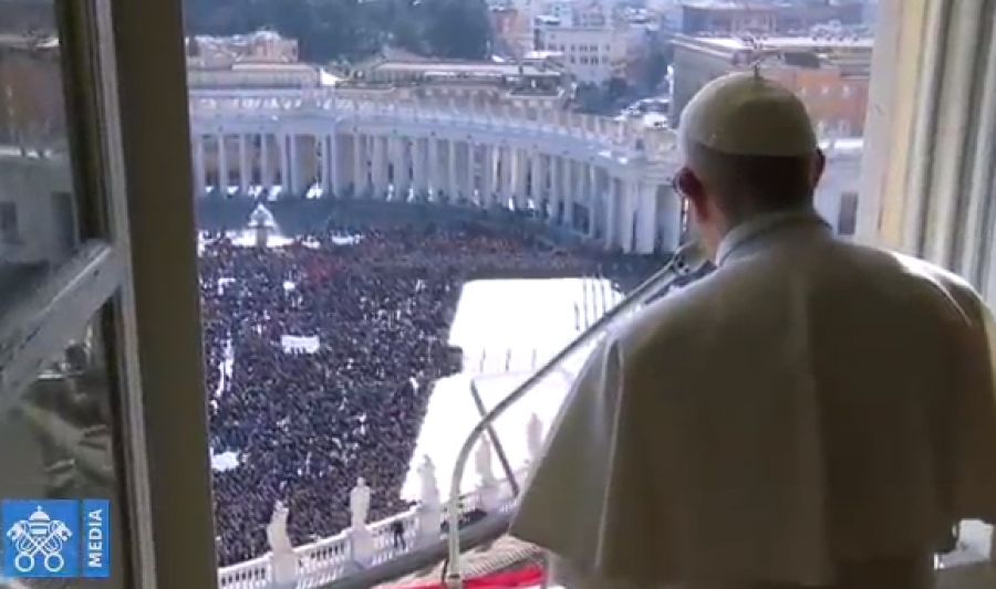 El Papa anima a los niños y a los jóvenes a testimoniar de la bondad de Dios